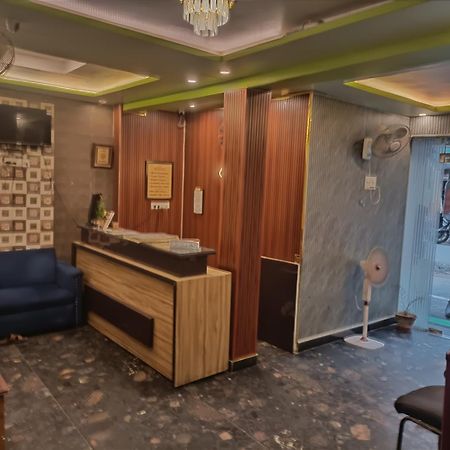 Hotel Picasso Varanasi Prime Location Екстериор снимка
