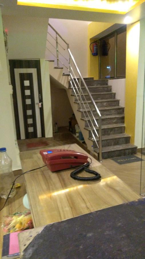 Hotel Picasso Varanasi Prime Location Екстериор снимка